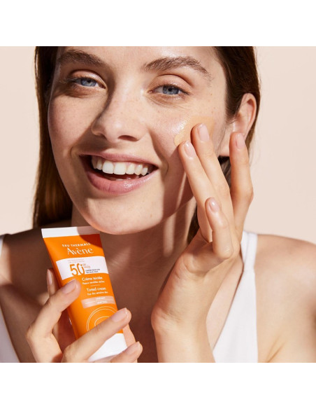 Avène Fluide Teinté SPF50+ 50ml Avène Fluide Teinté SPF50+ 50ml